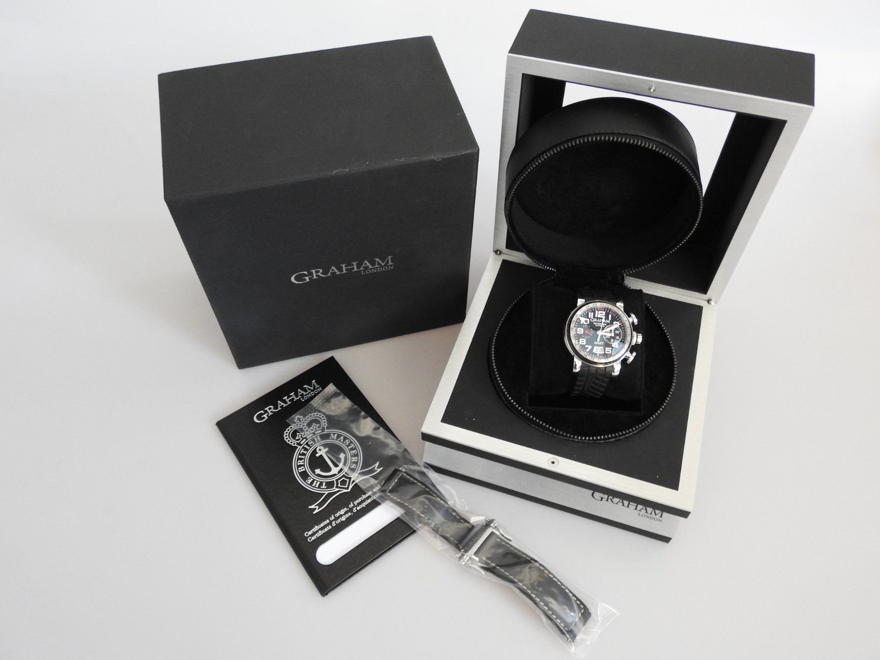 Graham Orologi: Graham Grand Silverstone Luffield GMT Limited Edition – Usato da Schaan venduto da Auring61 1