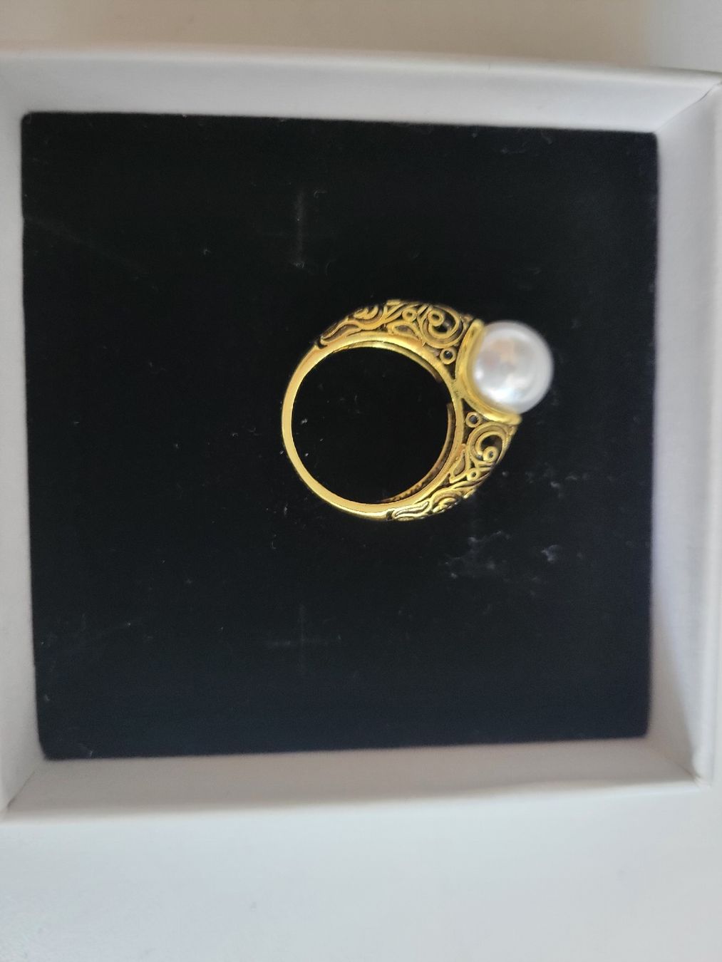 Bague En Or 18 Carats - Substance Blanche Animale (ivoire) - Taille 54 - 5,30 G - Occasion