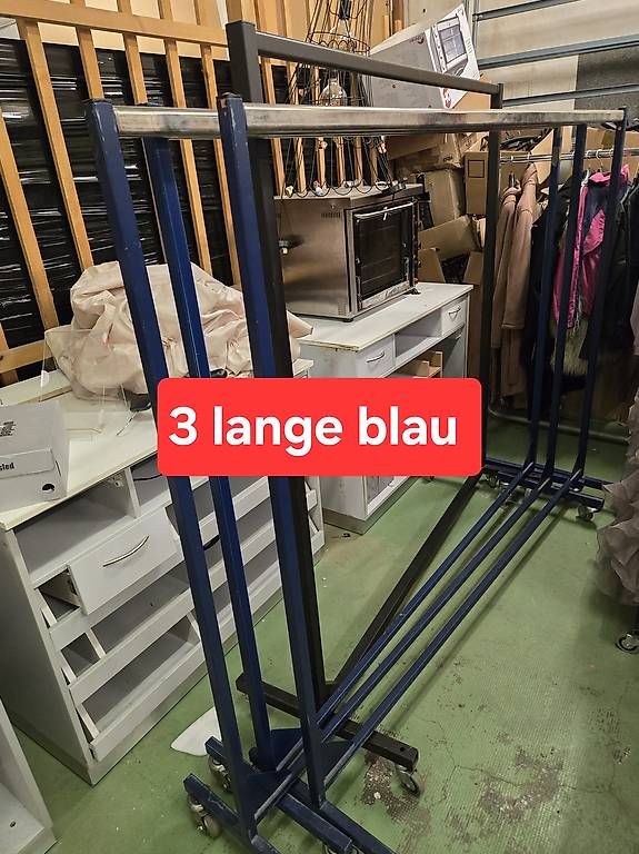 Porte manteau: Kleiderständer  – D'occasion à Thunstetten par gregios1