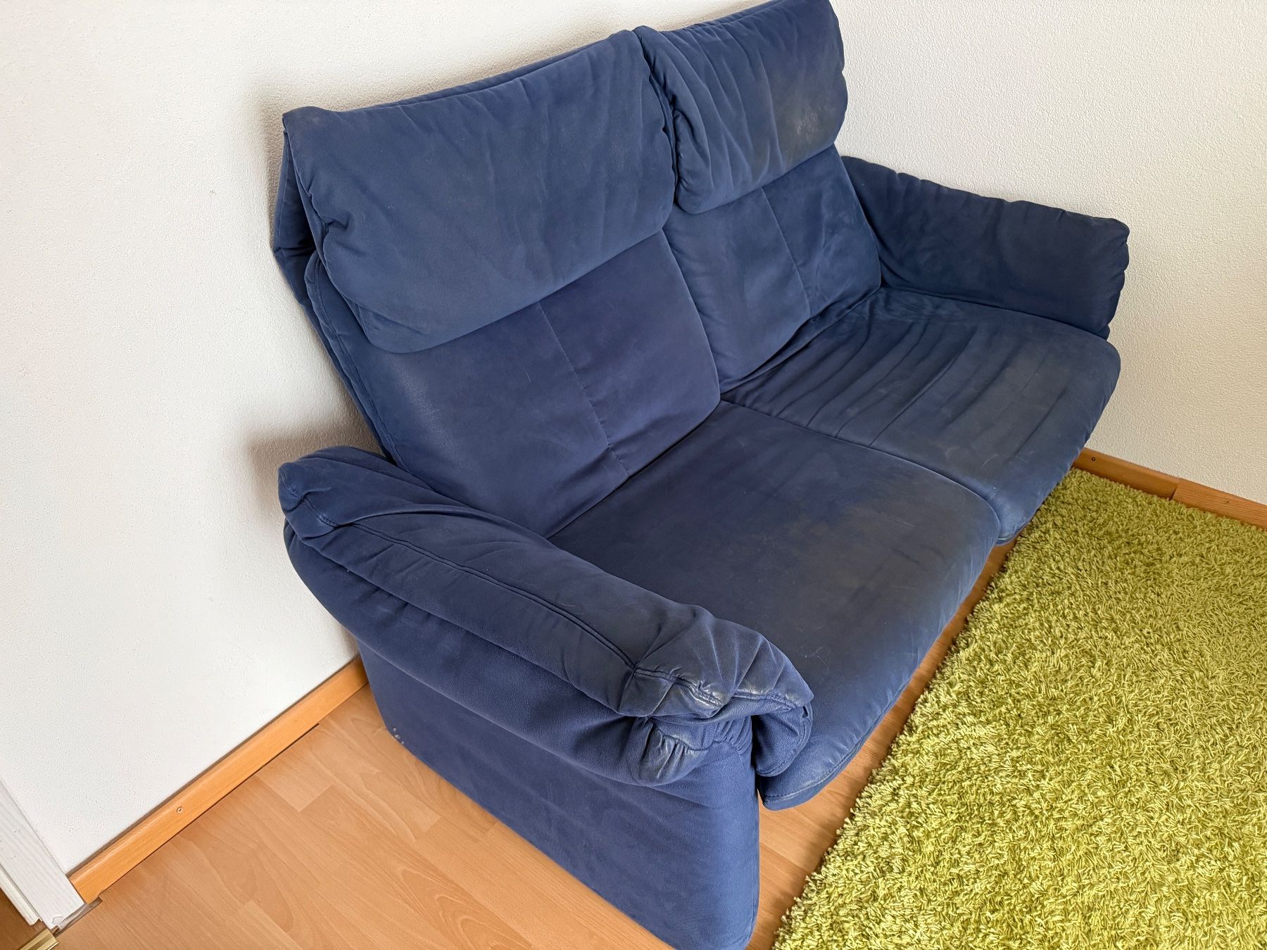 Divani: Tolles 2er Sofa mit Chill-Funktion – Usato da Münchenbuchsee venduto da Afido 1