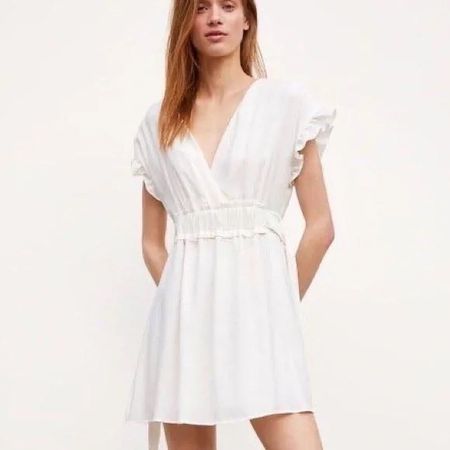 Zara white short ruffles dress - Sommerkleid in weiss