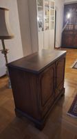 Toller Antiker Nussbaumholz Fernseh-Schrank mit Schubladen