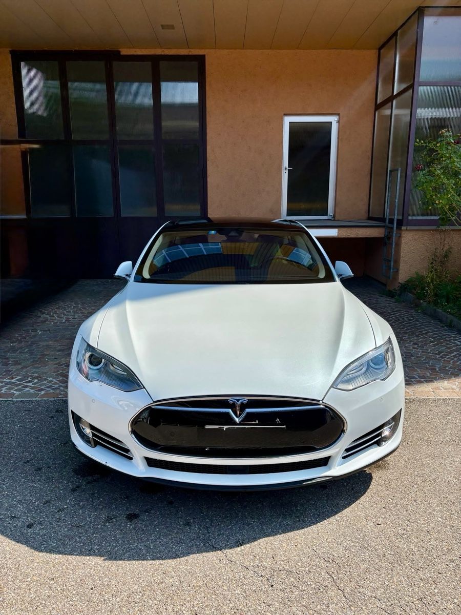 Tesla Autos: Tesla Model S 85 | Free Supercharging – Gebraucht aus Geroldswil von Bueray