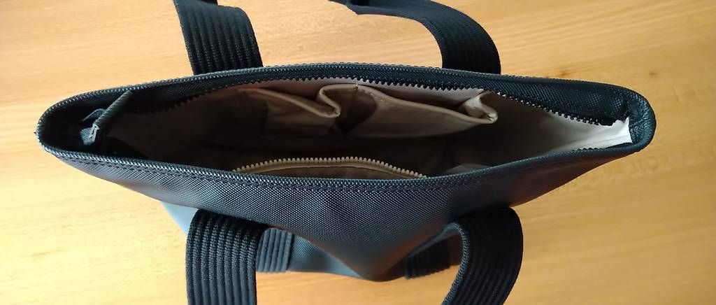 Lacoste Borse da donna: Lacoste Handtasche – Nuovo (secondo la descrizione) da Lupfig venduto da Flowypr6 1