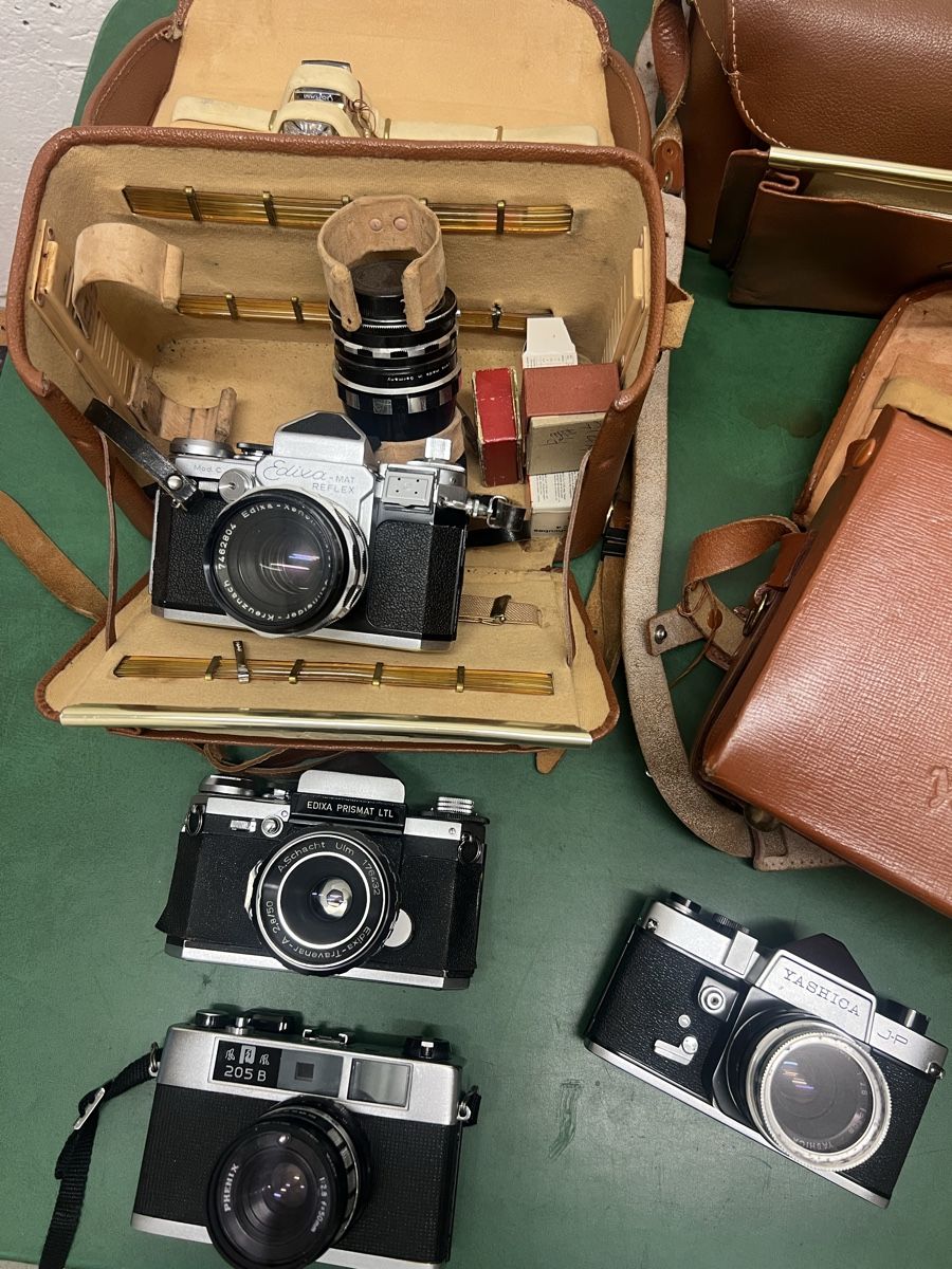 Appareil photo: Diverse Kameras aus Nachlass  – D'occasion à Zürich par jao_2bx7 1