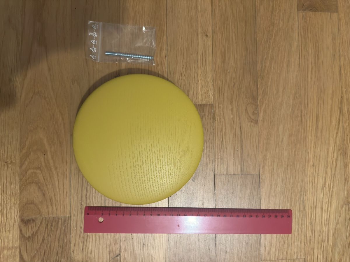 Muuto Eisenwaren: Patère en bois - The Dots – Neu und originalverpackt aus Colombier NE von cas_2yb5 1