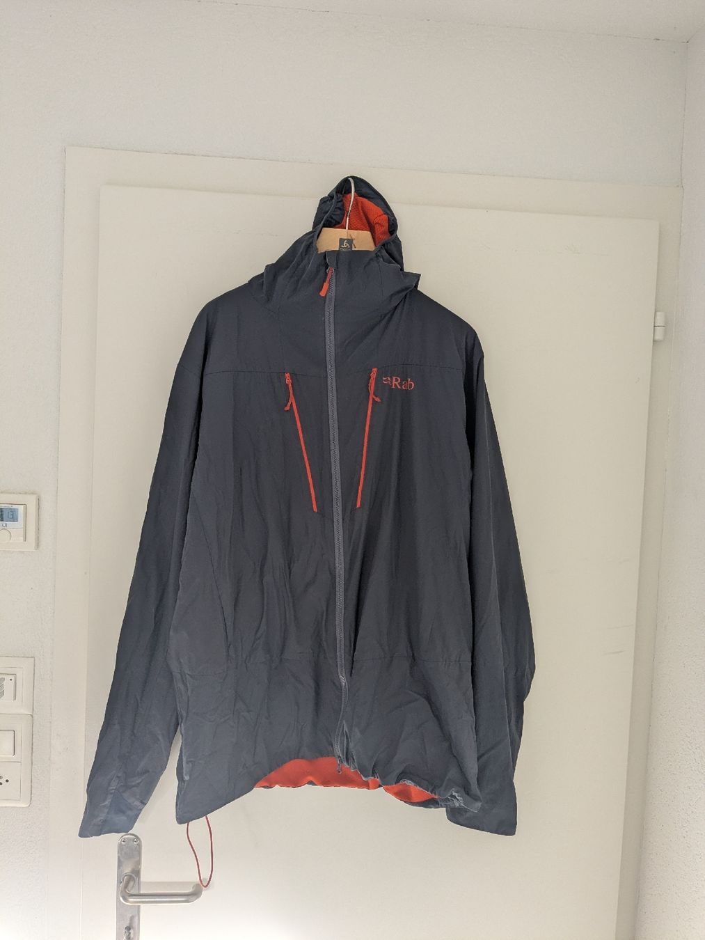Rab Cappotti: RAB Outdoor Windbreaker Jacket – Usato da Lenzerheide/Lai venduto da dgi_wj6p 1