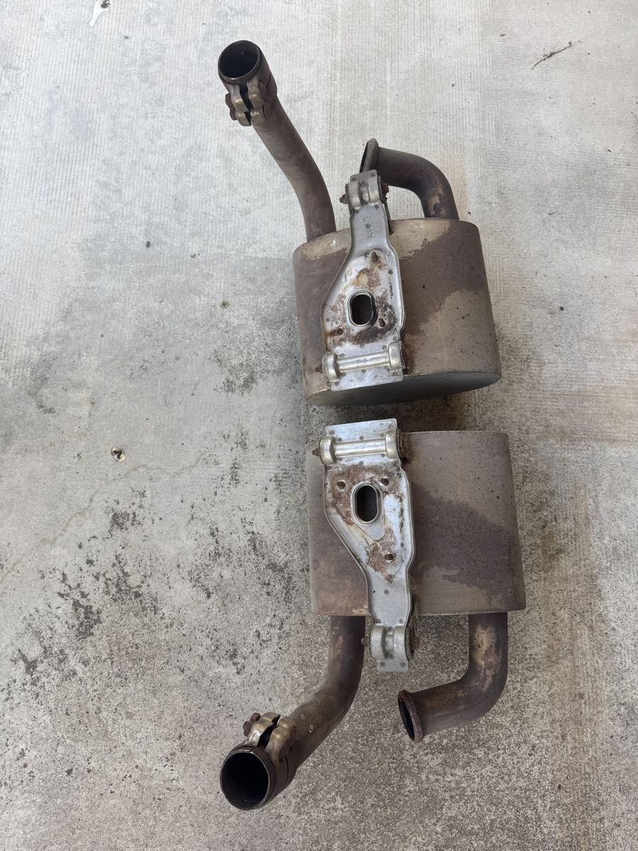 Porsche Sistemi di scarico: Auspuff Endtöpfe Porsche Carrera Mod. 996 – Usato da Aathal-Seegräben venduto da heg_927w