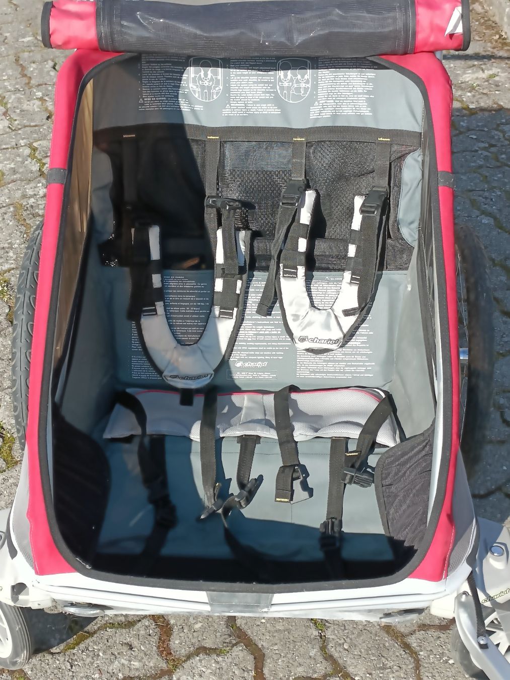 Thule Rimorchi: Thule Chariot Cougar 2 Veloanhänger – Usato da Wohlen b. Bern venduto da Hugoline 5