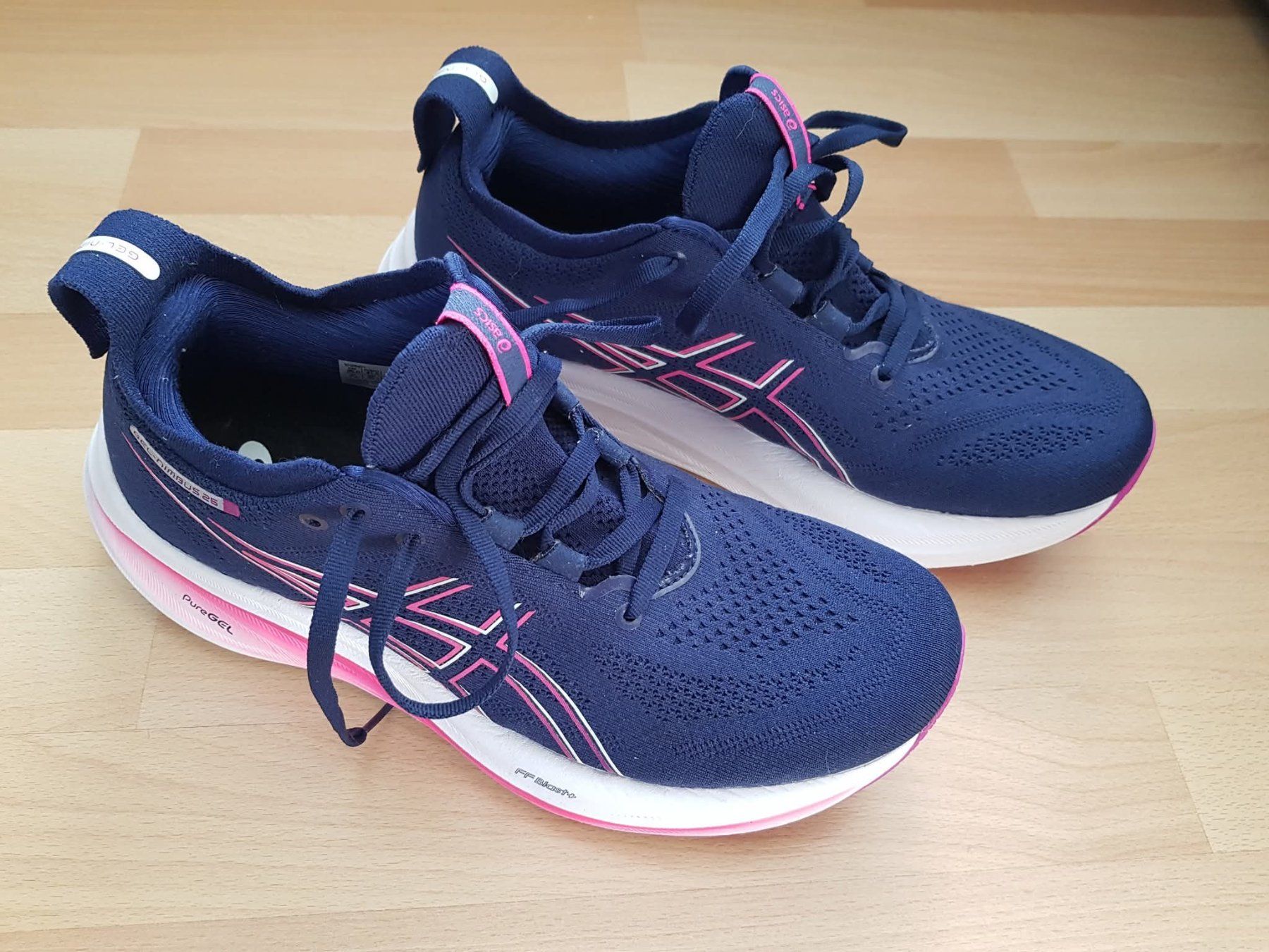 Asics Scarpe da uomo: Asics Gel Nimbus 26 / Gr. 41.5 – Usato da Muhen venduto da Serdbeeri