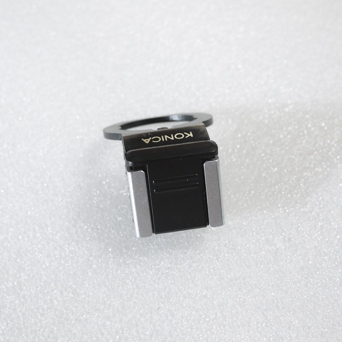 Konica Kamera: Konica T Blitzschuh / sabot flash Konica T – Gebraucht aus Egg b. Zürich von JCB 2