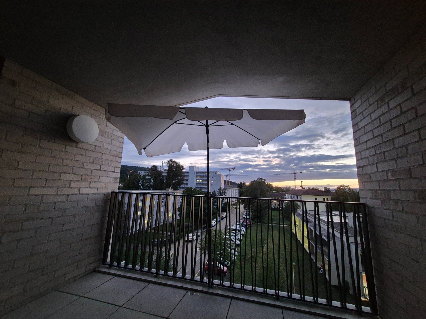 Sonnenschirme: Sonnenschirm – Gebraucht aus Zürich von safetyfirst