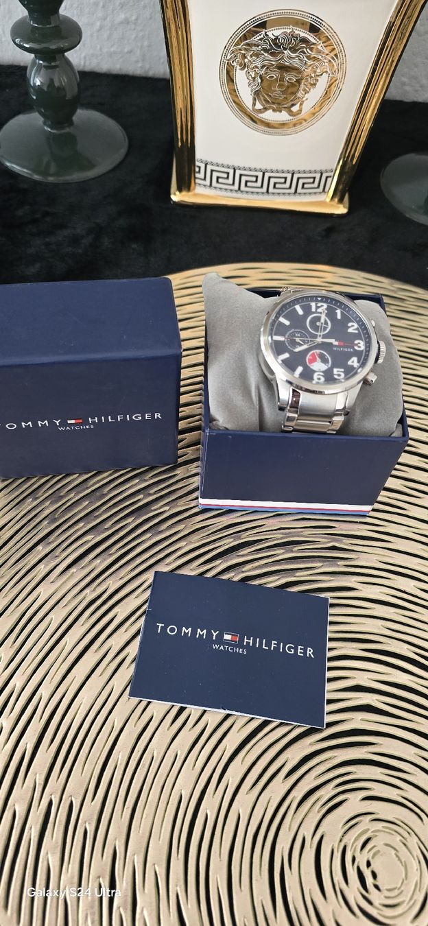 Tommy Hilfiger Uhren: Tommy Hilfiger Uhr – Gebraucht aus St. gallen von dan005 8