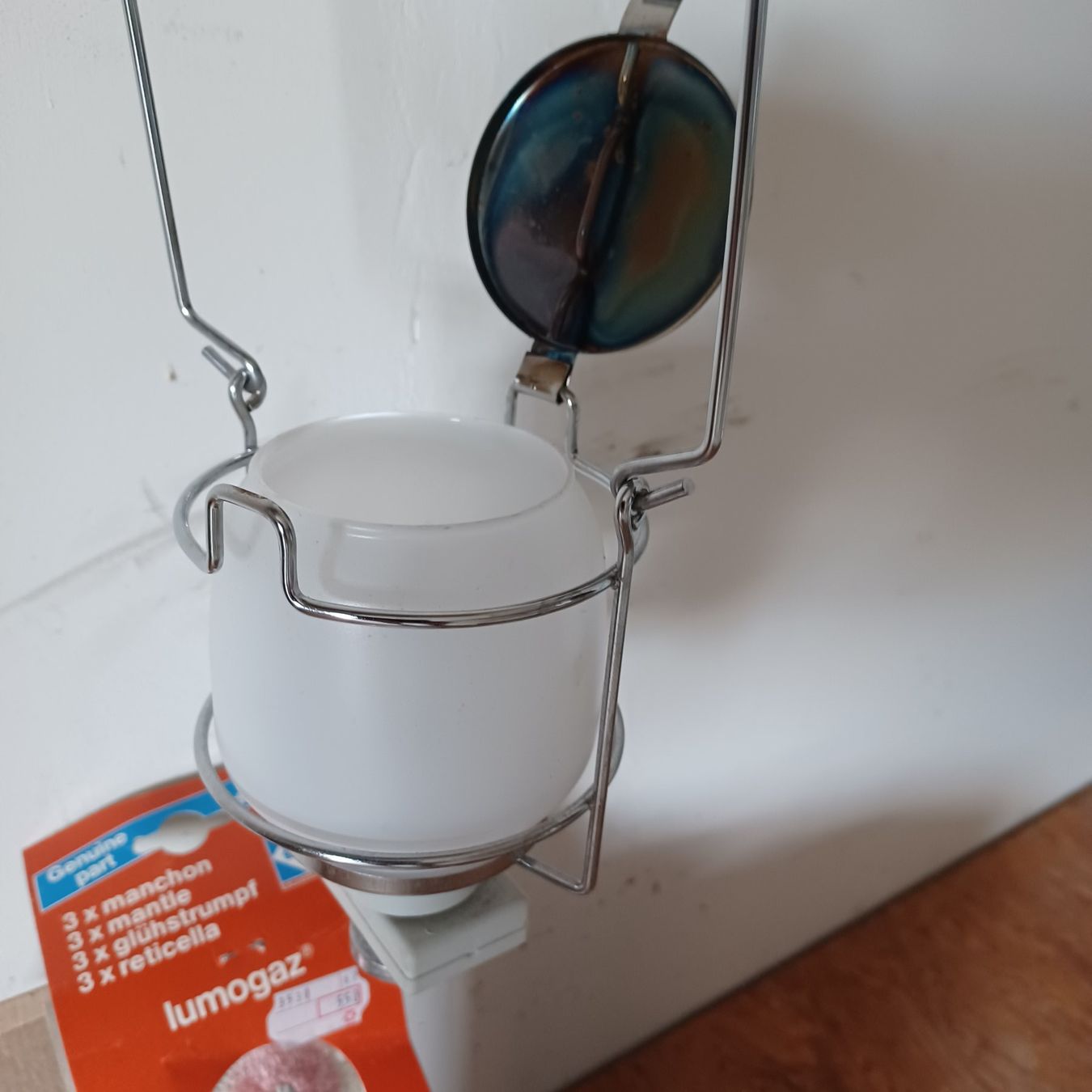 Campingaz Lampade: Gaslampe Lumogaz – Usato da Kilchberg BL venduto da qwyssa 1