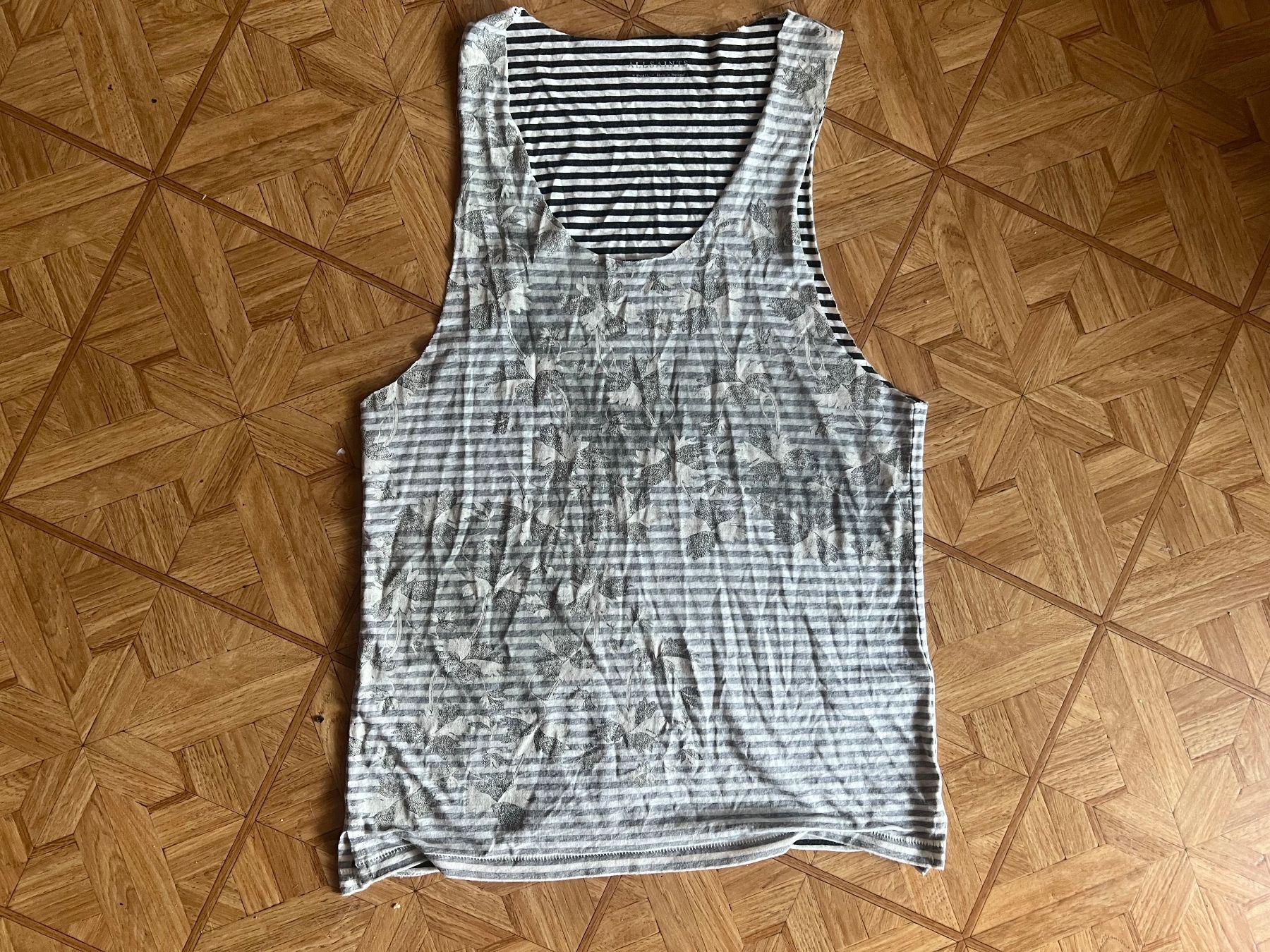 Allsaints Top: All Saints Top XS – Usato da Chiasso venduto da ludi_a6