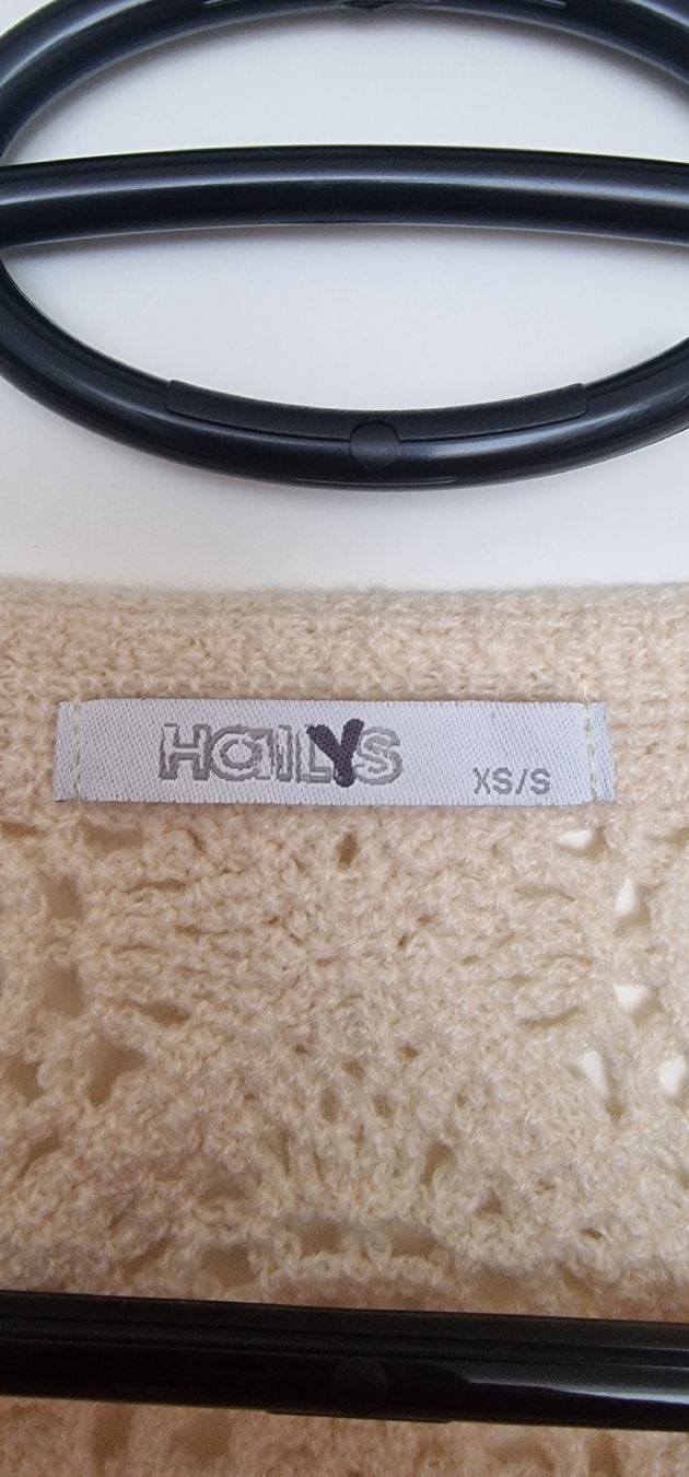 Giacche: Gehäkelte Strickjacke mit Blumenmuster, Grösse XS/S – Usato da Werdenberg venduto da Siril1 4