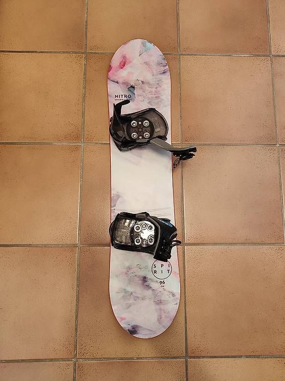 Board: Nitro Snowboard Kinder – Usato da Montlingen venduto da Rippy