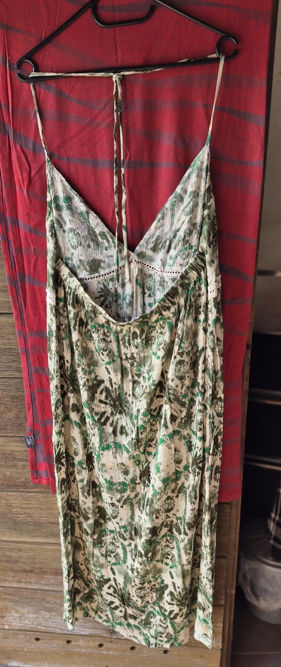 Kleider: Damenkleid – Neu (gemäss Beschreibung) aus Wislikofen von Ana.Gomes 7
