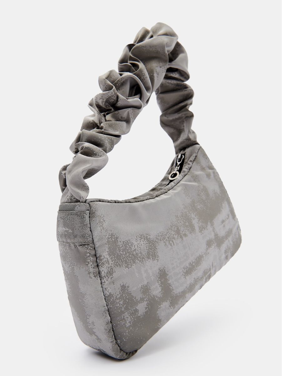 Borse da donna: Silver Shoulder Bag - Kata Haratym sample – Nuovo (secondo la descrizione) da Meilen venduto da KatKatHar 6