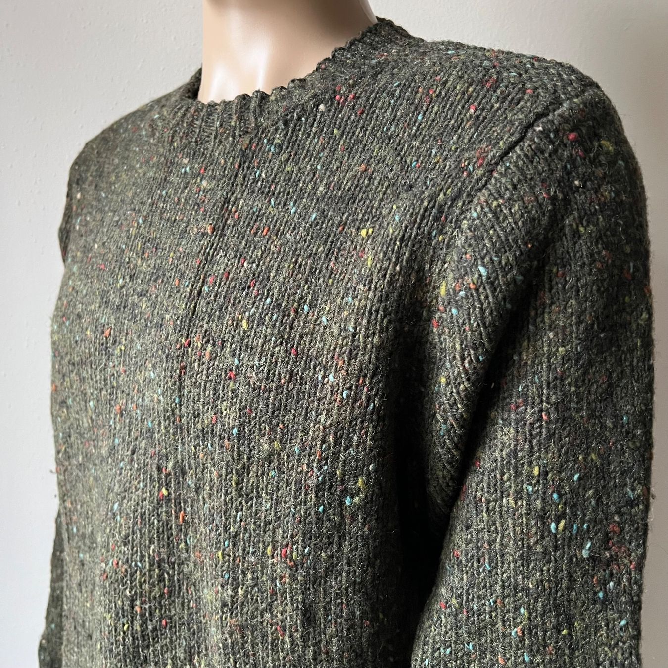Pulls & Sweat-shirts: WALLACE & BARNES Pullover Wolle mit Ellbogen Patches 💚 – D'occasion à Zürich par ClosetQueen 2