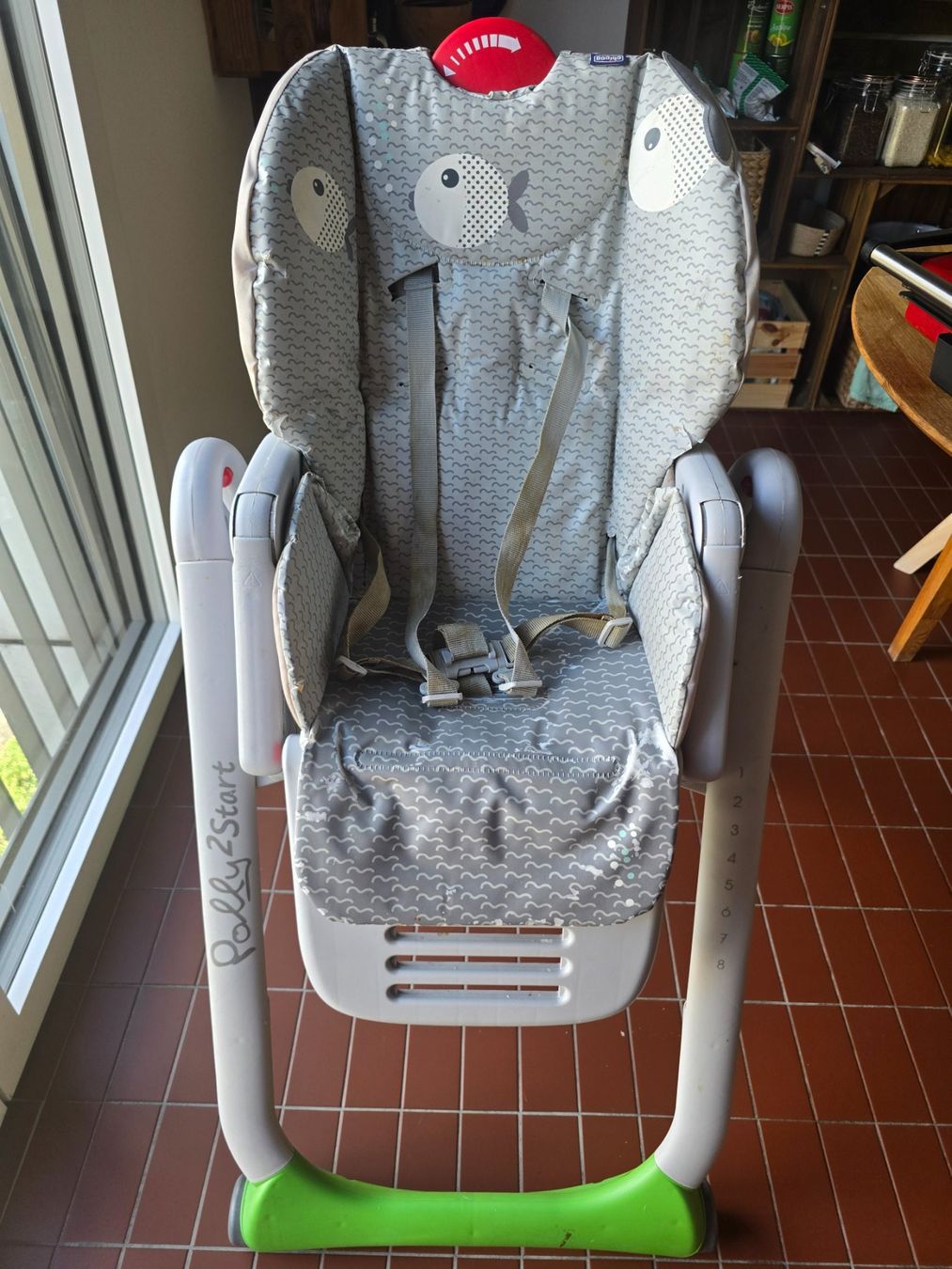 Chicco Hochstühle: Chaise haute bébé Chicco Polly 2 start – Gebraucht aus Lausanne von reg_77jl