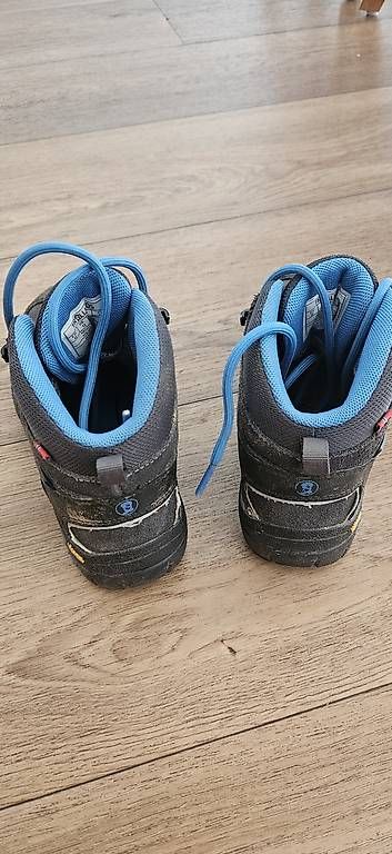 Schuhe für Jungen: Trollkids Wanderschuhe Gr. 32 – Gebraucht aus Allschwil von sw930855 1