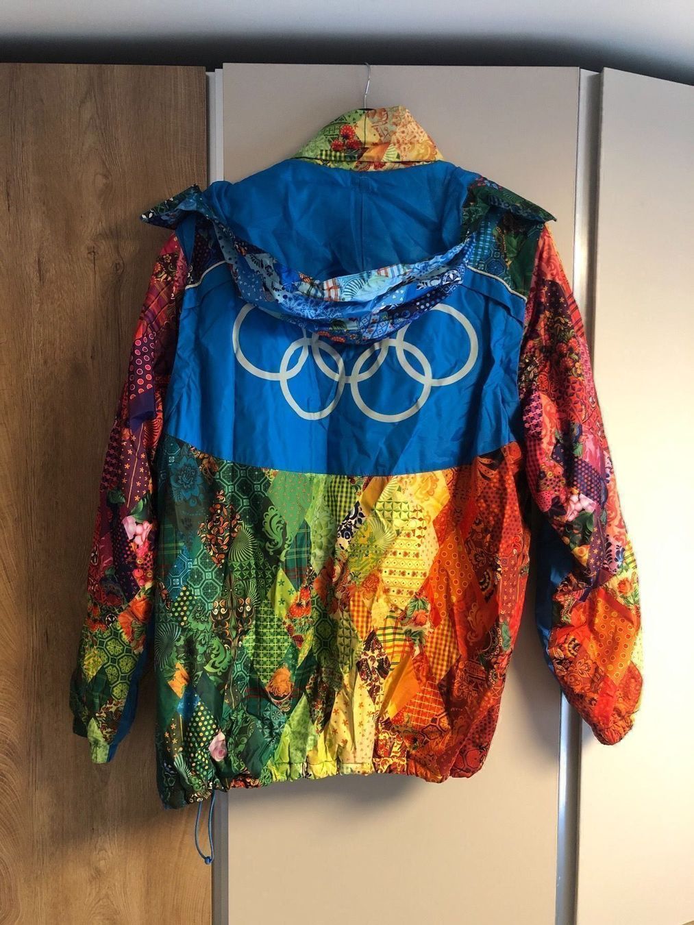 Lotti di vestiti: Olympische Spiele 2014 Ausrüstung – Usato da Glattpark(Opfikon) venduto da ale_mg8x 1