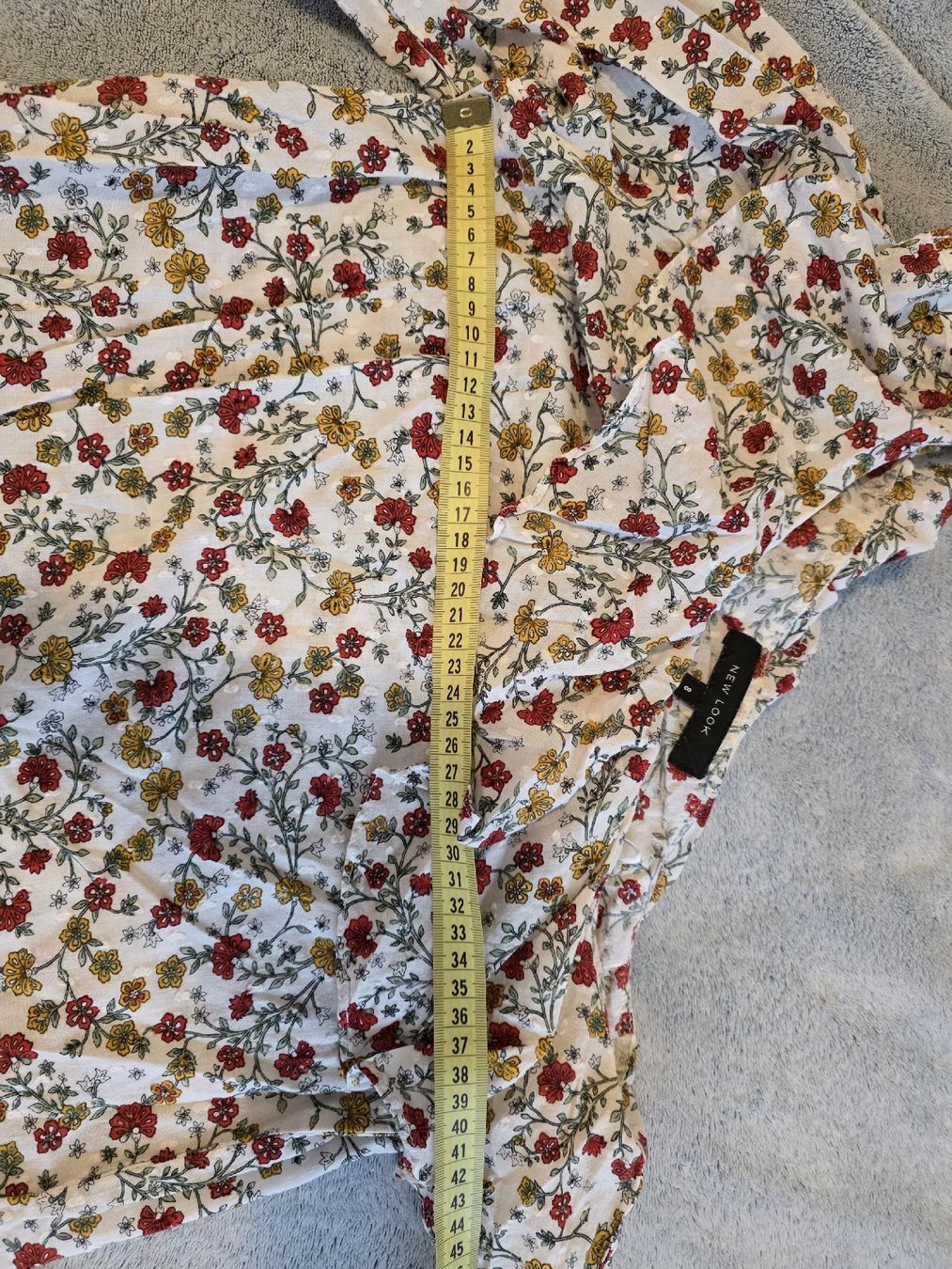 Camicette: Bluse mit Blumenmuster, Gr. 36, One-Shoulder – Nuovo (secondo la descrizione) da St Gallen venduto da vir_5kgt 2