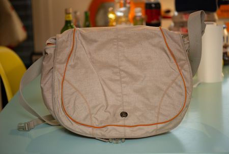 Crumpler Grosse Beige Tasche