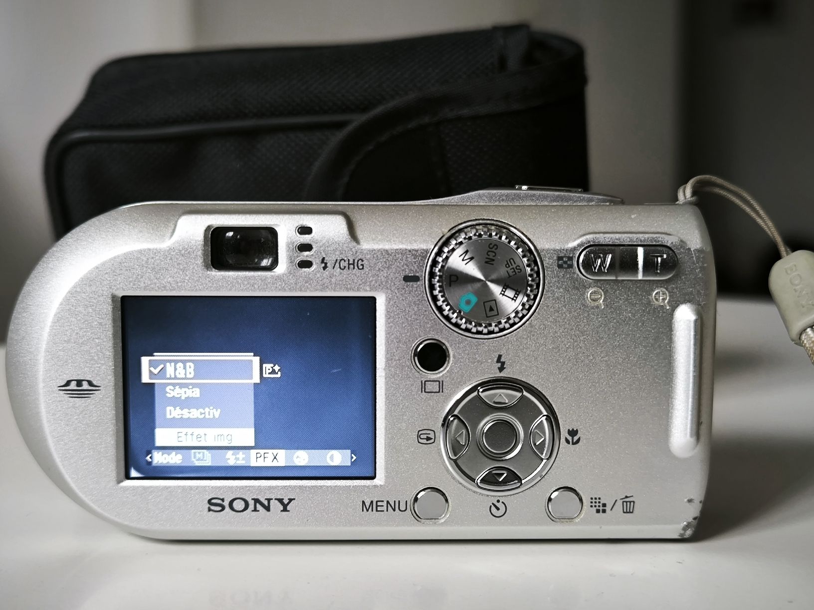 Sony Fotocamera: Sony Cybershot DSC P150 – Usato da Riaz venduto da vanucaptures 4