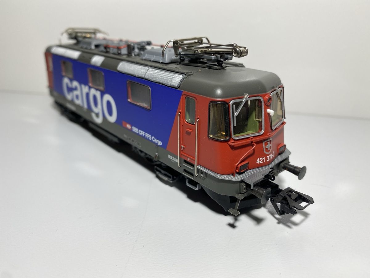 Märklin H0 SBB Cargo Lok Re 421 374-0 Digital u. Sound (Neu (gemäss ...