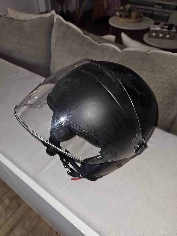 Caschi & visiere: casque LS2 jet – Usato da Collombey venduto da rubrub