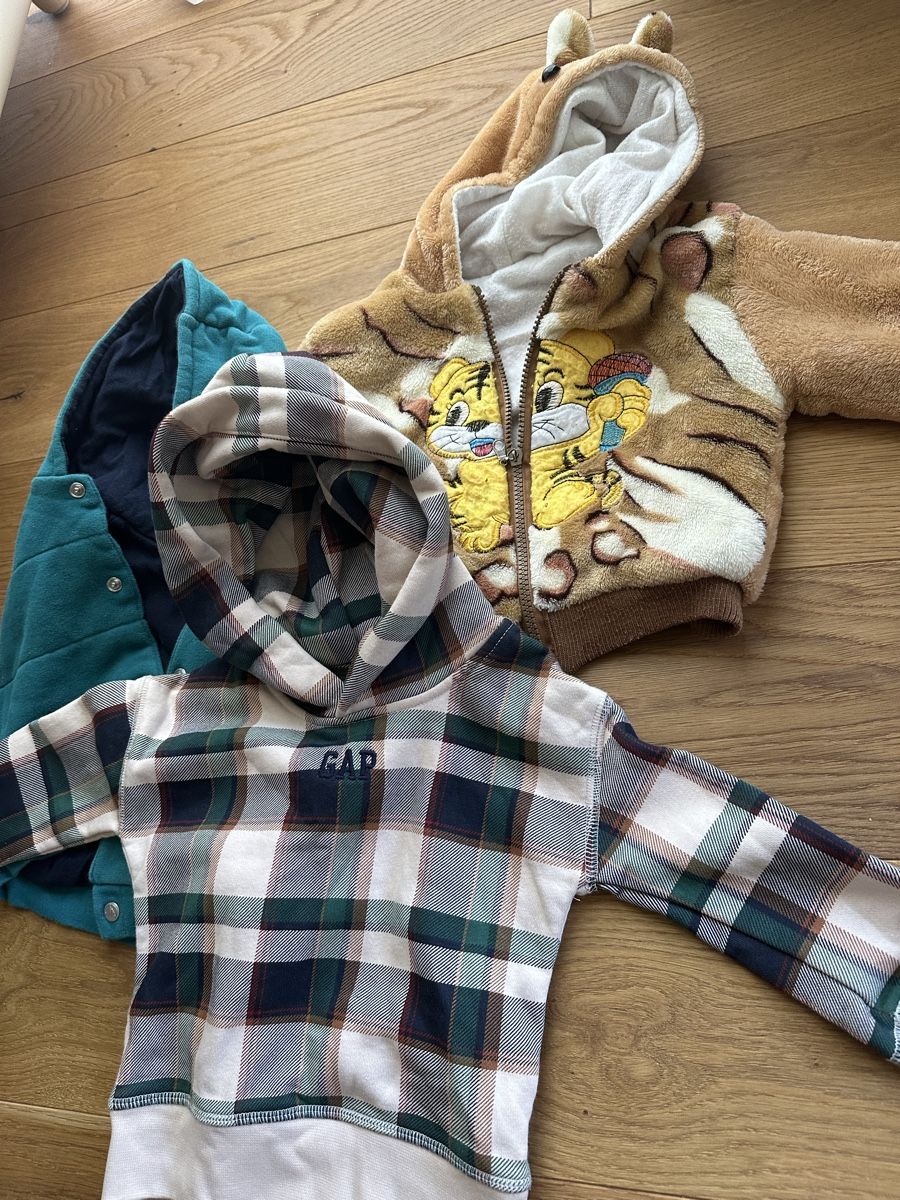 Kleiderpakete & -sets: Set Jacke 12 Monate alt  – Gebraucht aus Naters von nhu_7xwg 3
