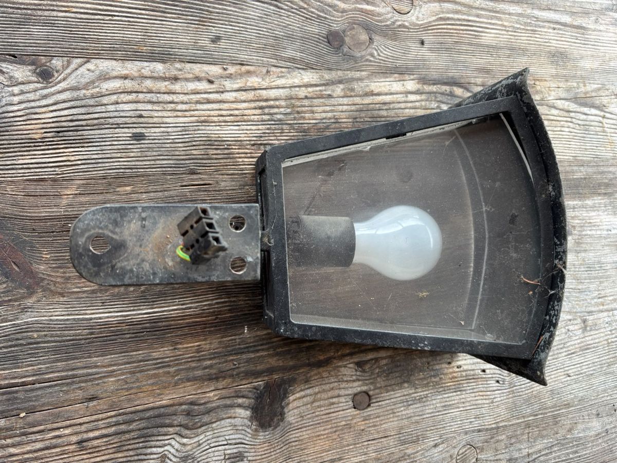 Lampen: Wandbeleuchtung alt – Gebraucht aus Kölliken von Wallenmatt 1