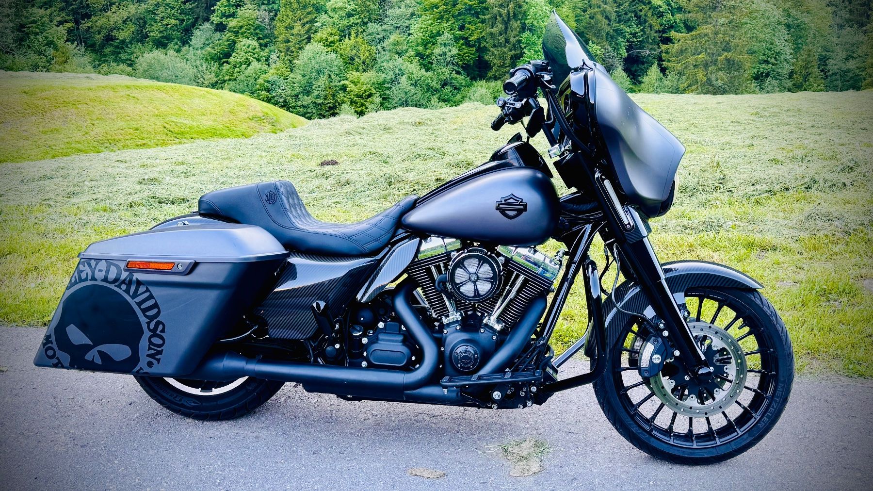 Harley-Davidson Touring: Street Glide 103 Stage 2 – Usato da Sarnen venduto da b.88 9
