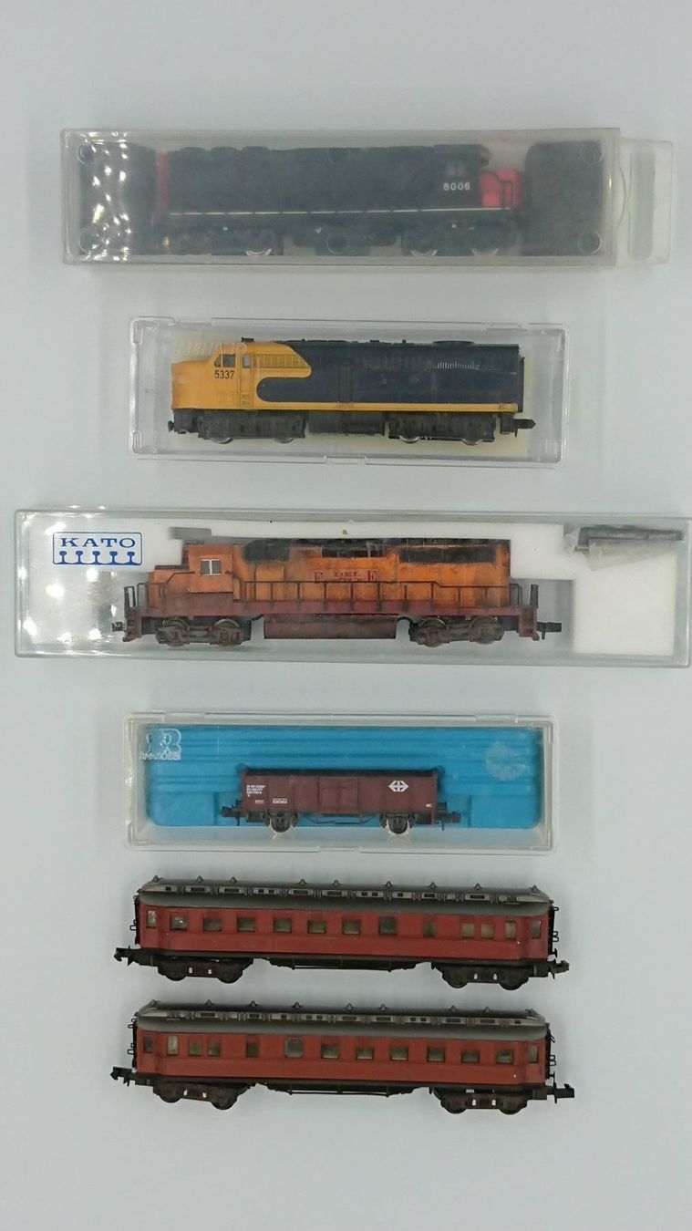 Modelleisenbahnen: Konvolut Loks / Wagen Spur N – Gebraucht aus Basel von regnam 9
