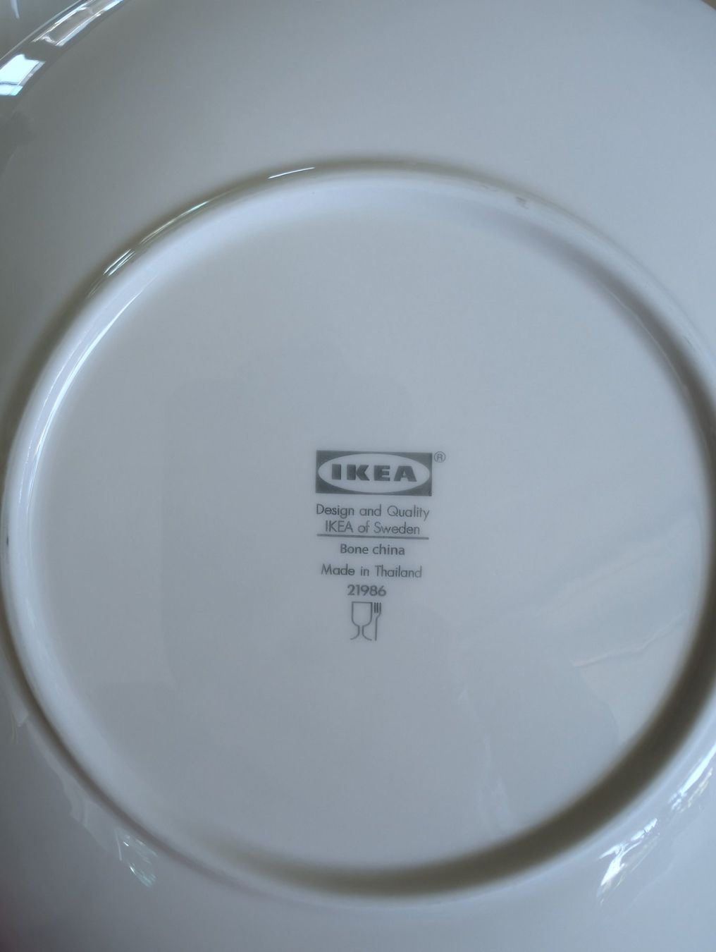 Ikea Services de table: IKEA Bone China Dinnerware Set White – D'occasion à Zürich par morgannpz 1
