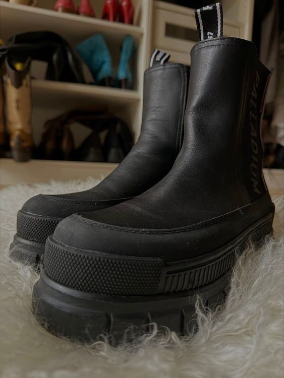 Palladium Chelsea Pleateau Boots Gr. 38 (Gebraucht) in Sugiez für CHF ...