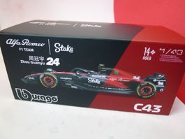 F1 Sauber C43 - Alfa Romeo - Zhou - Bburago - selten - 1:43