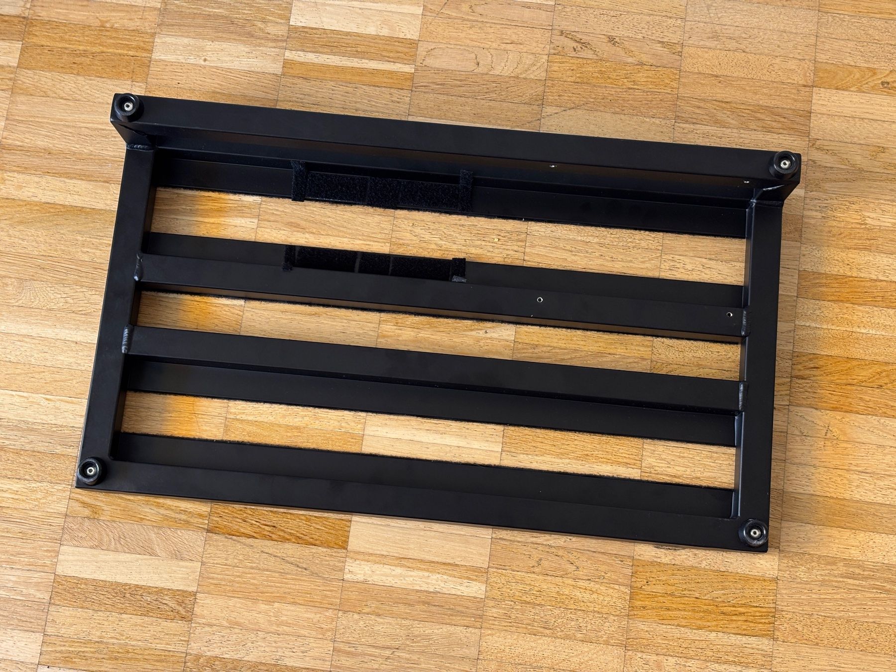 Pedaltrain Strumenti musicali: Pedaltrain Classic 1 Hardcase TC Koffer Pedalboard Gitarre – Usato da Basel venduto da Goldenera777 3
