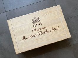 Leere 6er OHK Mouton Rothschild 2019
