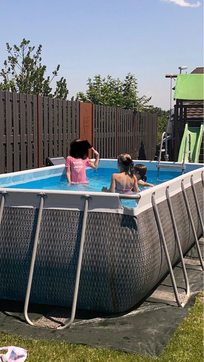 Schwimmbad: Intex Pool Blache 4 x 2 m – Gebraucht aus Bremgarten AG von Smiralda81