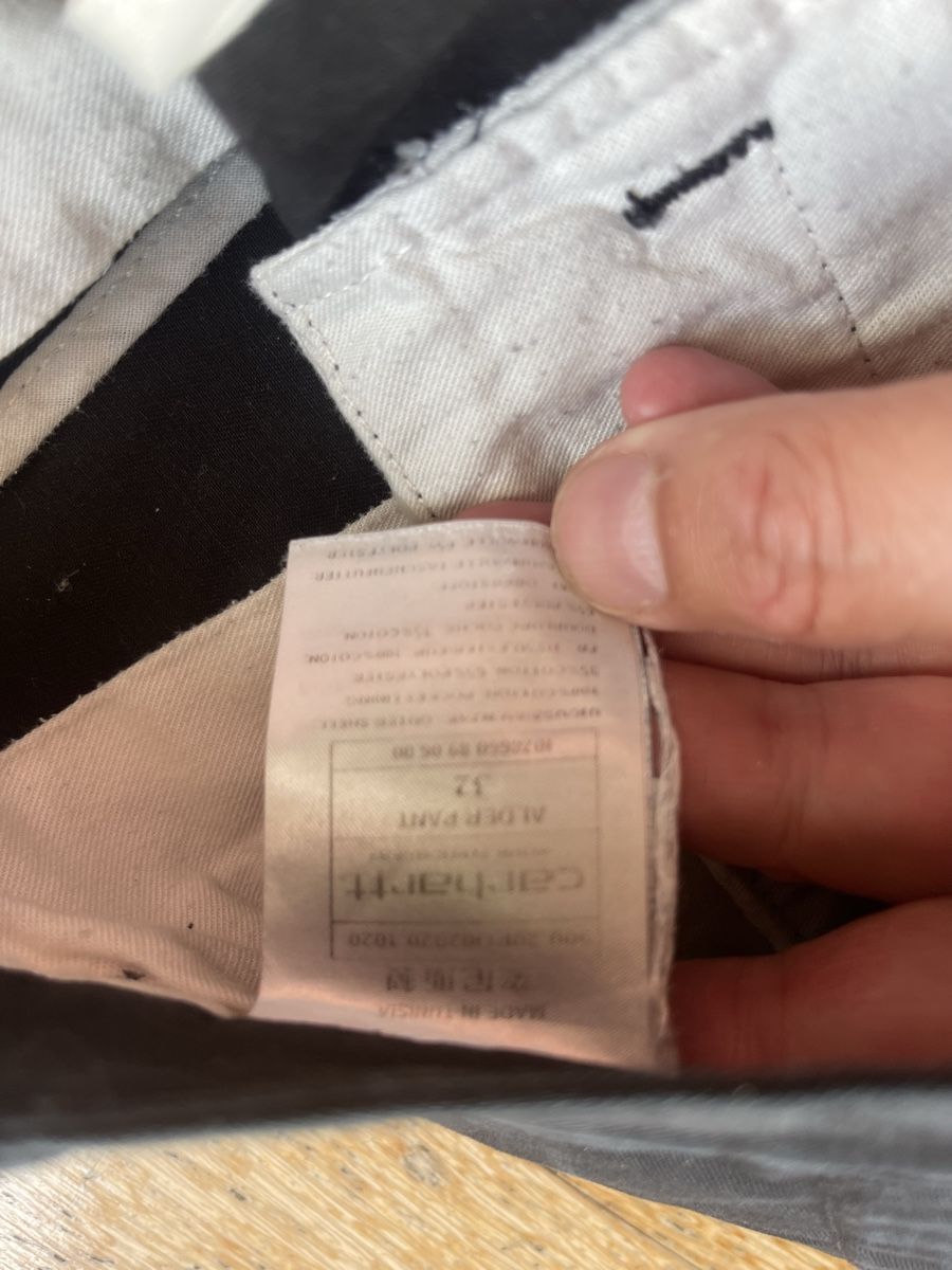 Pantaloni: Charhart  Hose 32 Schwarz  – Usato da Bern venduto da c23_mrg2 2