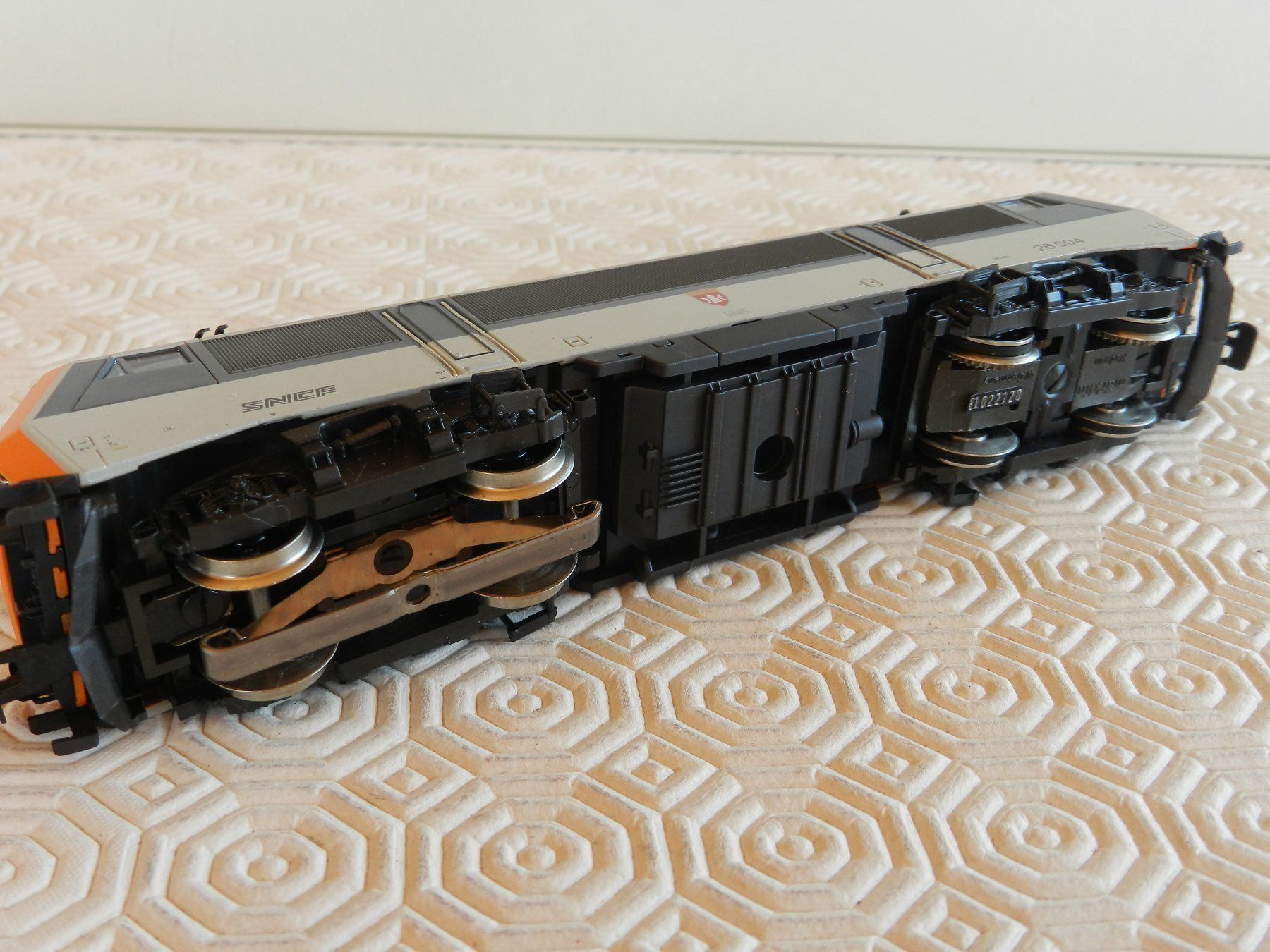 Märklin Modellini di ferrovie: H0 Märklin E-Lok BB 26000 SNCF – Nuovo (secondo la descrizione) da Arzier-Le Muids venduto da elocin83 7