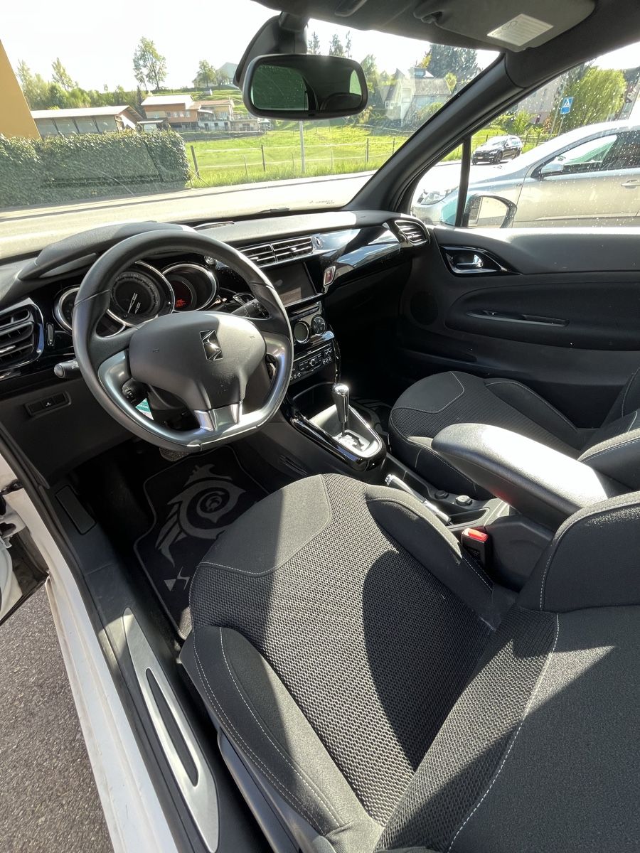 DS Automobiles Autos: Ds3 Automatik – D'occasion à Riedt b. Erlen par Stepani_Occasionen 4