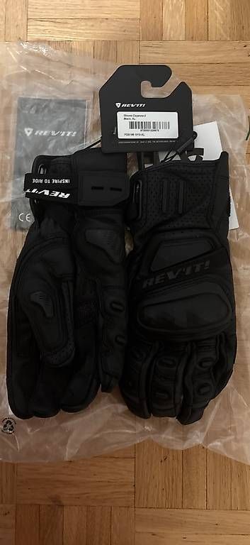 Autres accessoires hommes: Motorradhandschuhe – D'occasion à Wallisellen par mel_6qpz