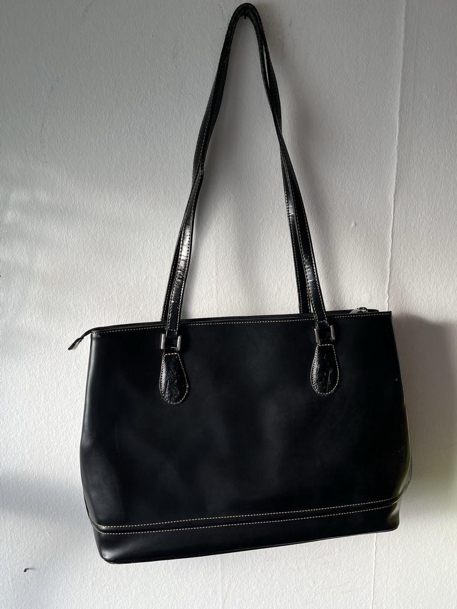Taschen: Echtleder Tasche - schwarz – Gebraucht aus Zürich von olive_ 2