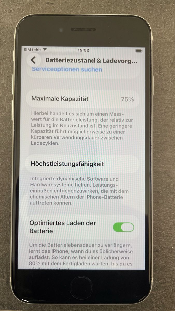 Apple Handys / Smartphones: Apple iPhone SE 2. Generation – Gebraucht aus Chur von dav_8shr 4