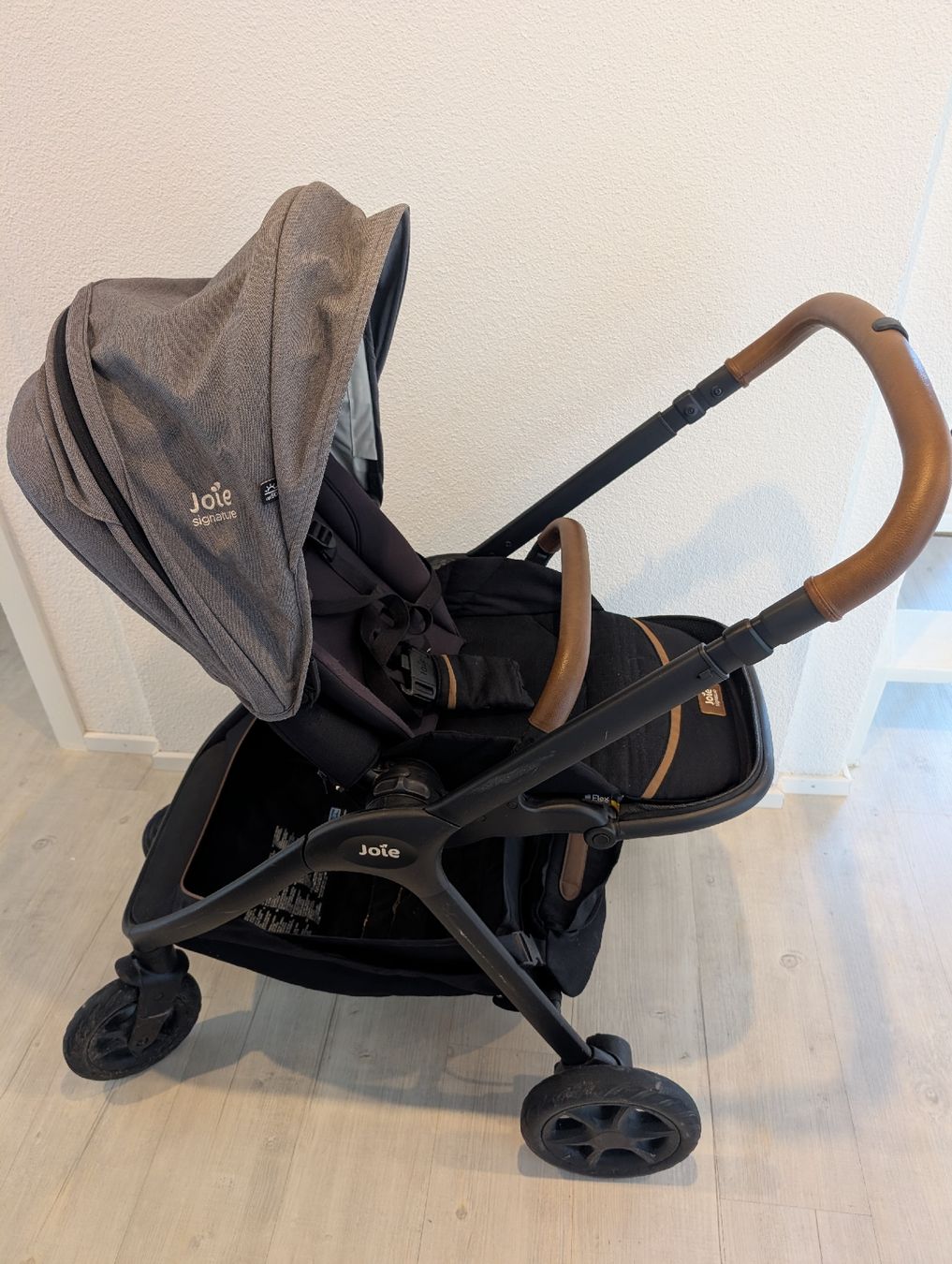 Joie Carrozzine: Kinderwagen  – Usato da Neuheim venduto da Sonnenblume3 2
