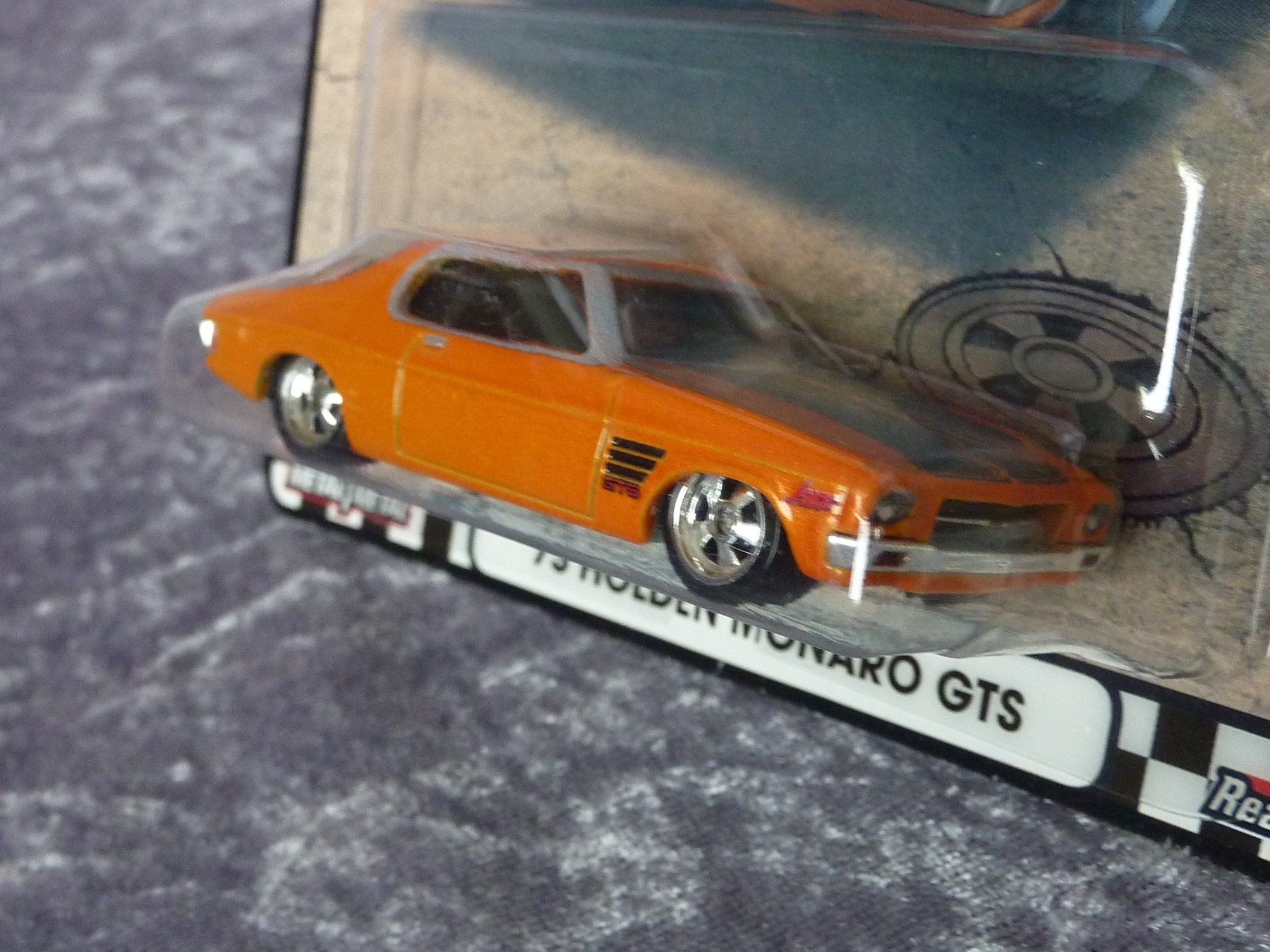 Hot Wheels Modellini d'auto: Holden Monaro GTS 1973 1:64 – Nuovo e nell'imballaggio originale da Dürrenäsch venduto da Cobra1ch 2